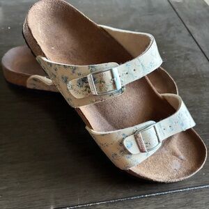 Birkenstock Birkis Flowers sandals